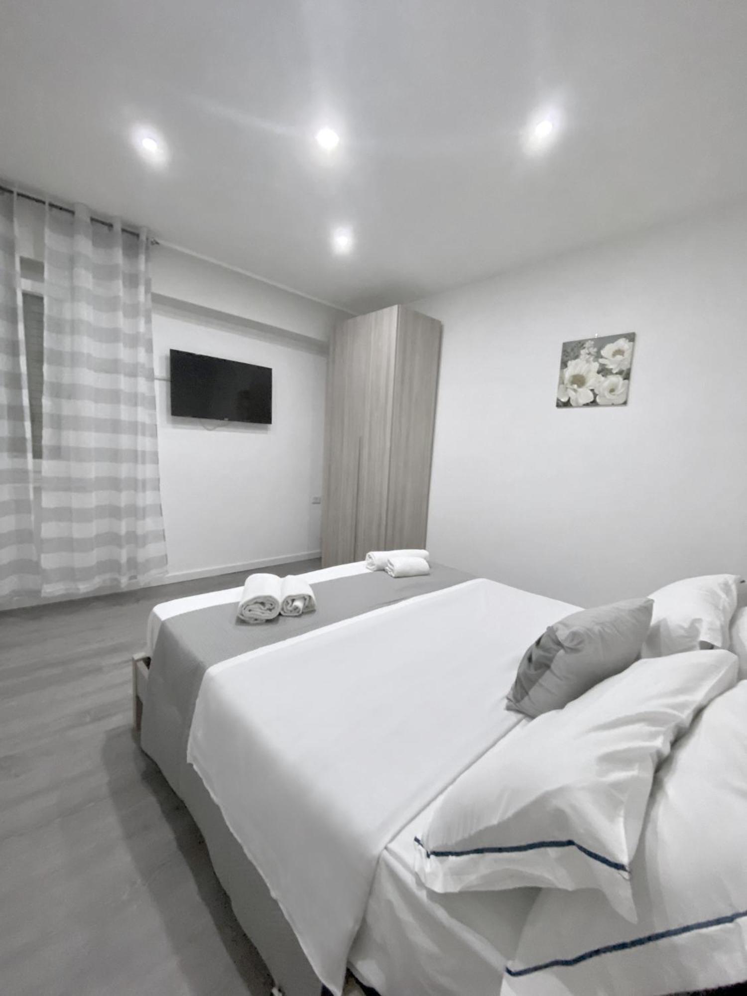 Capodichino Apartment 127 - 20 Napoli Dış mekan fotoğraf