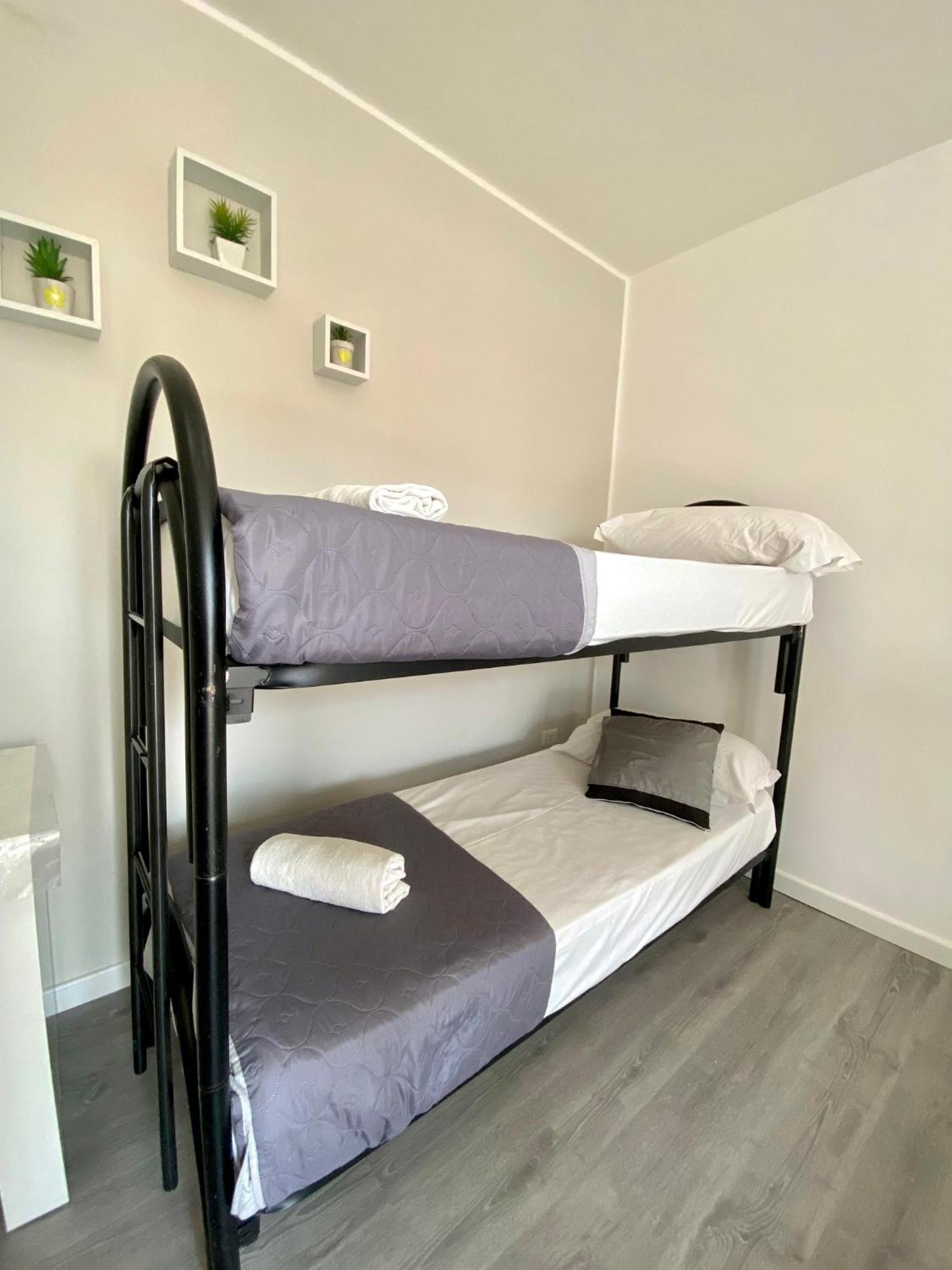 Capodichino Apartment 127 - 20 Napoli Dış mekan fotoğraf